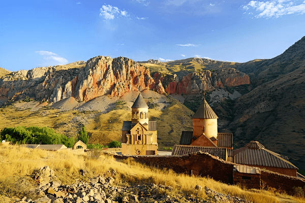 noravank.png